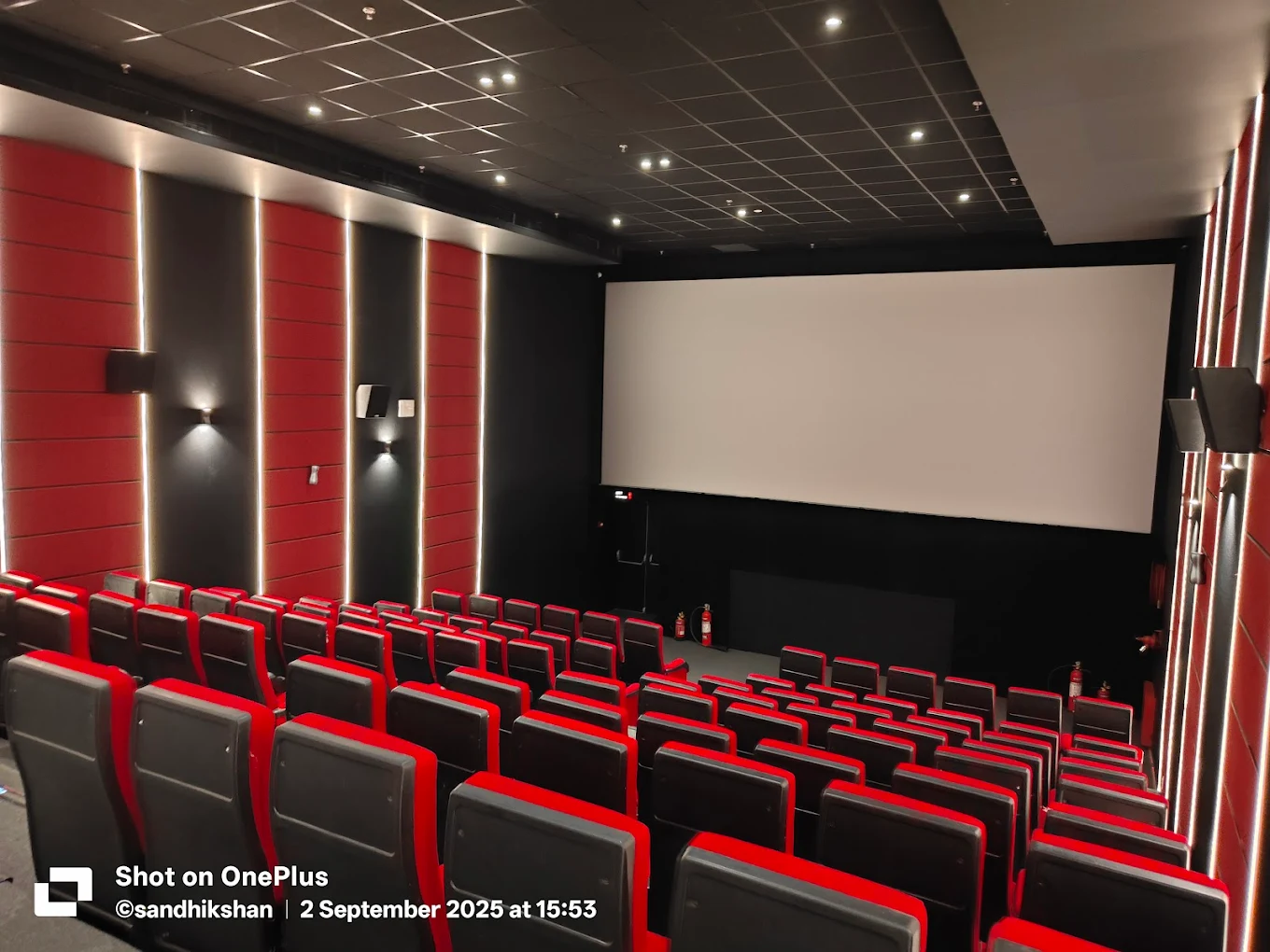 SVF Cinema Bardhaman – Recliner Seating View